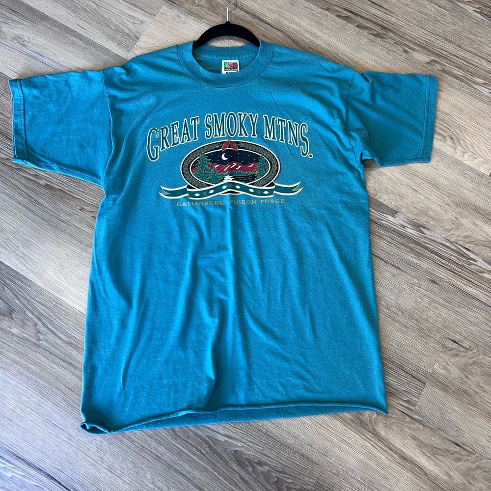 Great Smokey Mountains Tee Gatlinburg Pigeon Forge size large